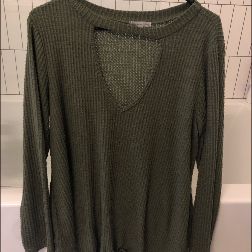 Green long sleeve sweater